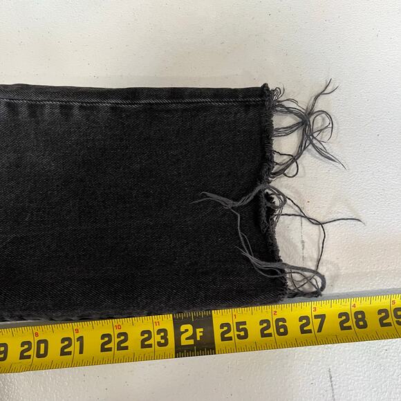 Old Navy Extra High-Waisted Sky-Hi Straight Raw-Hem Black Jeans for Women 4 - Picture 8 of 8